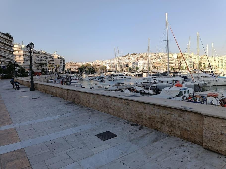Appartement Marina Zea Pireus Exteriör bild